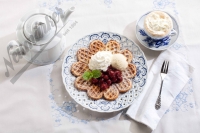 Neumärker Waffeleisen Thermocook® inkl. Große Herzwaffel Wechselplatten